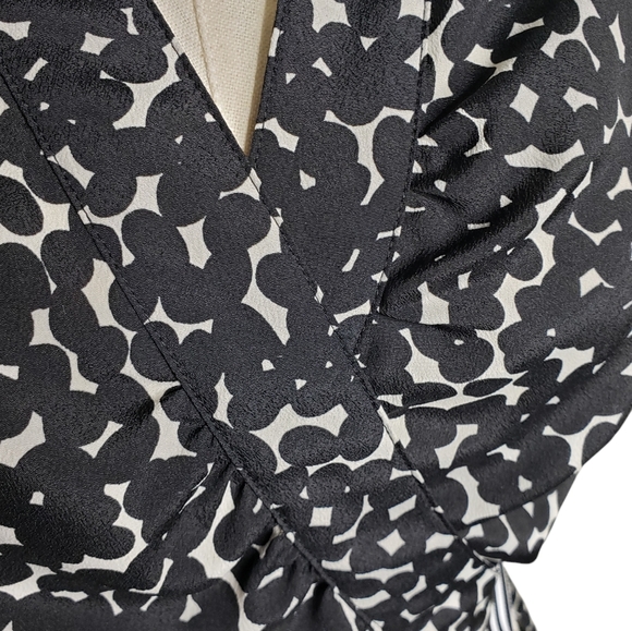 Ann Taylor Petites Genuine Wrap Blouse puffy cap sleeves grosgrain ribbon tie ♡ - Picture 2 of 10